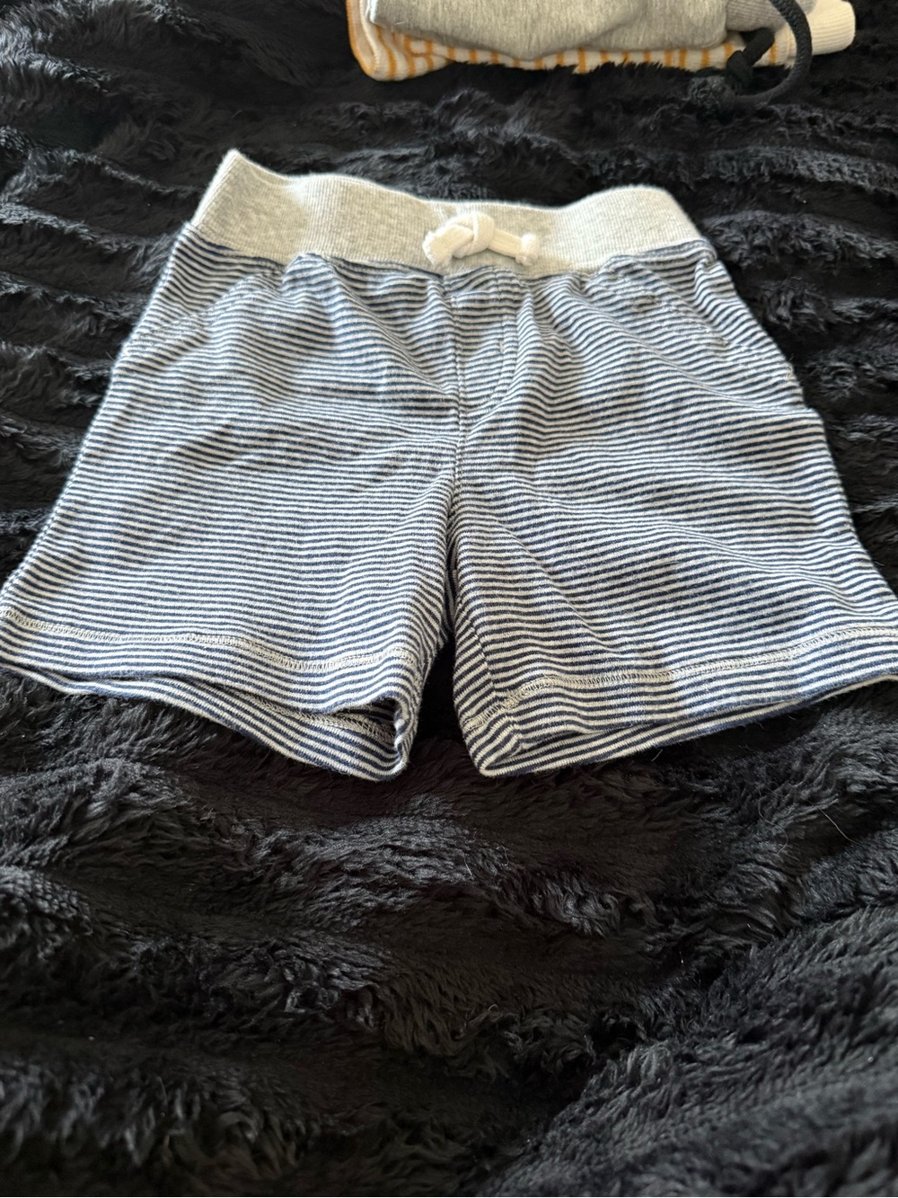 Boys 24 month / 2T Bundle 12 pieces - Picture 12 of 15